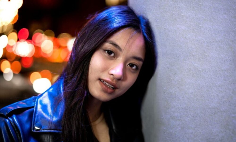 asian american teenager