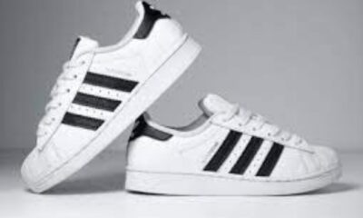 Adidas Sneakers