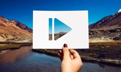 Captions to Video