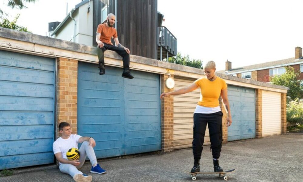 Garage Door Installers