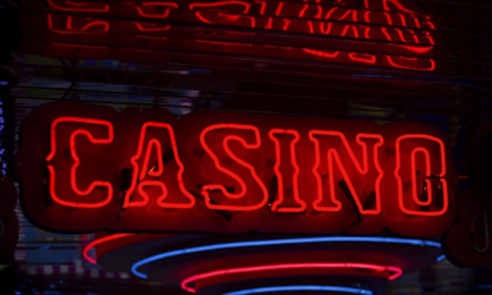 Should You Stay Playing On One Online Casino Or Diversify Your Platforms?