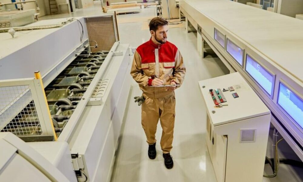 The Art of Effective Marine Refrigeration Maintenance