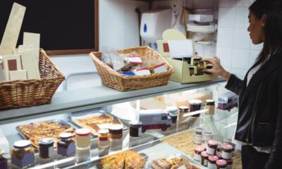 Transform Your Bakery with Thoughtful Display Crafting Ideas