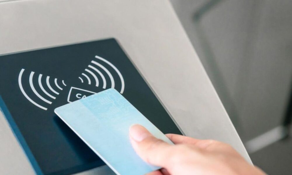 Smart Access Control: Unlocking Efficiency with Proximity Cards